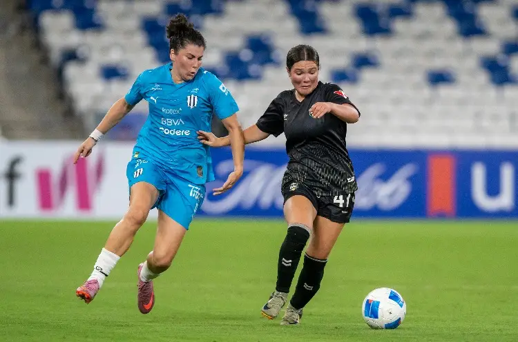 Rayadas golea y acaricia semifinales de la Concachampions Femenil