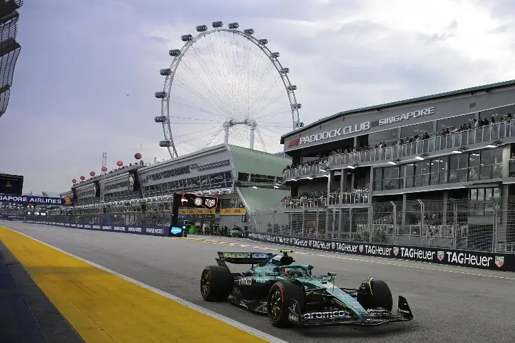 Fernando Alonso domina el primer entrenamiento libre del GP de Singapur 2025