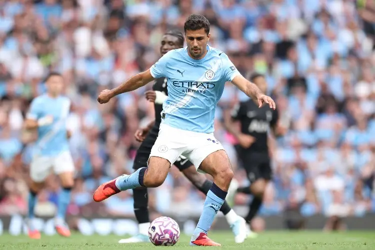 Rodri sufre lesión y alarma a la Selección Española