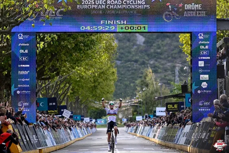 Tadej Pogacar se corona campeón de Europa