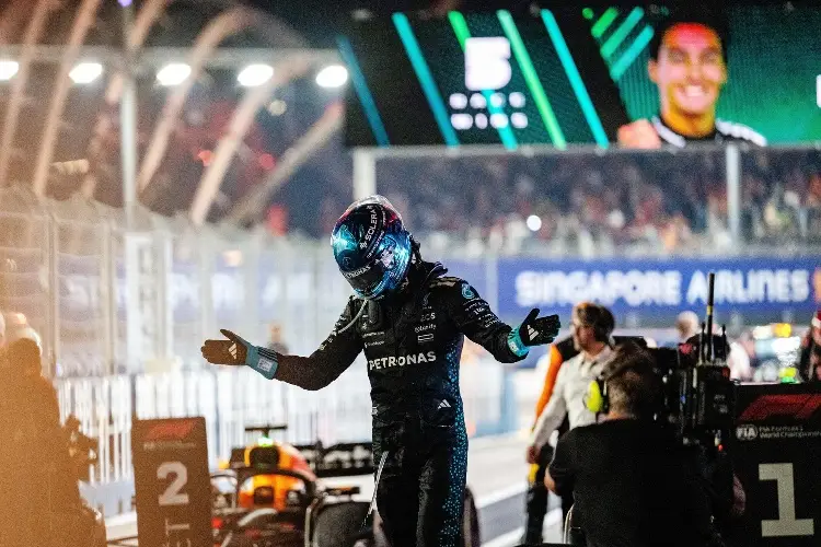 F1: Russell feliz por su triunfo en Singapur