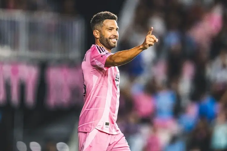 Jordi Alba anuncia su retiro del fútbol profesional