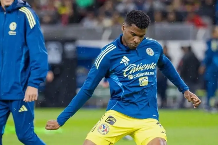 'Pantera' Zúñiga causa baja en el América