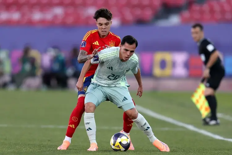 Sevilla y Almeyda interesados en joven de la Selección Mexicana Sub20