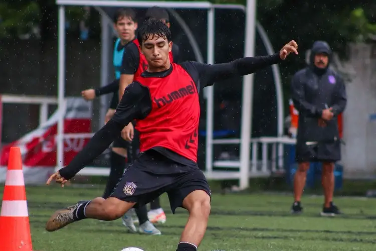 Racing de Veracruz se prepara para enfrentar a Guerreros de Puebla en la Liga TDP