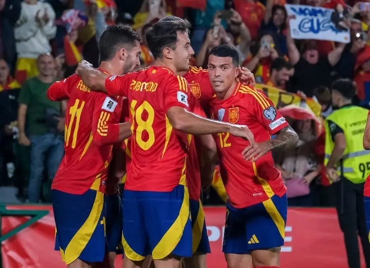 España mantiene paso perfecto en eliminatorias mundialistas