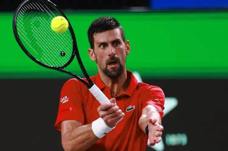 Djokovic sufre en lo físico y queda eliminado del Masters de Shanghái