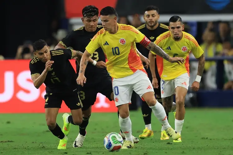 Colombia exhibe a México con goleada