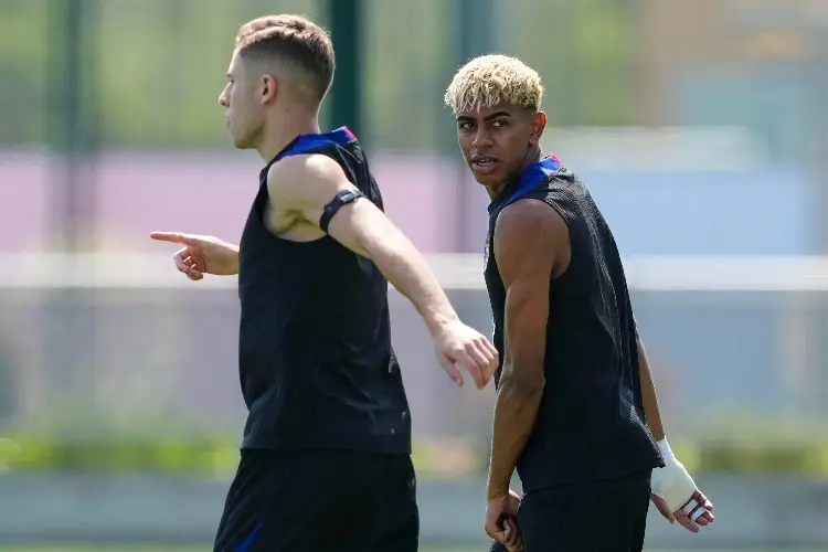 Lamine Yamal y Fermín López se incorporan al Barcelona