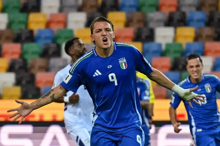 Italia golea y sueña con el Mundial 2026, de paso elimina a Israel 