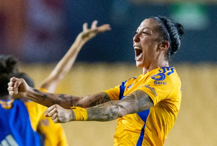 Jenni Hermoso brilla con Tigres y regresa a la selección de España