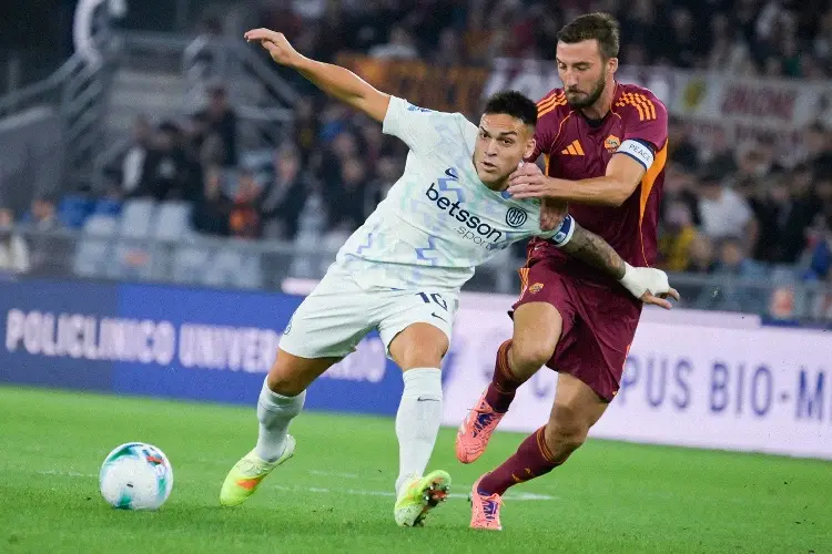 Inter de Milán aprovecha y toma el liderato en la Serie A 