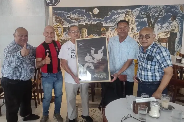 El Sensei, Arturo Hernandez Armas celebra el Día Mundial del Judo El Sensei, Arturo Hernandez Armas celebra el Día Mundial del Judo