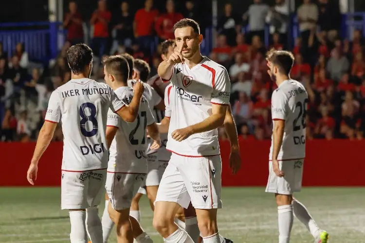 Osasuna le pone una manita a su rival y avanza en la Copa del Rey  Osasuna le pone una manita a su rival y avanza en la Copa del Rey