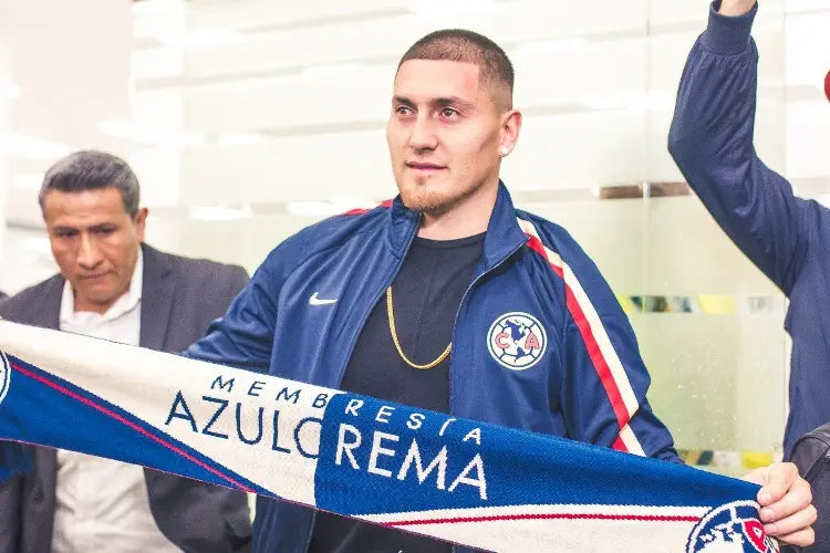 Nico Castillo, de brillar en América y Europa a fichar en cuarta división Nico Castillo, de brillar en América y Europa a fichar en cuarta división