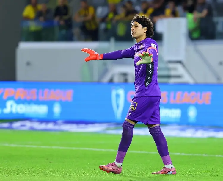 Memo Ochoa y su club suman quinta derrota en nueve juegos (VIDEO)