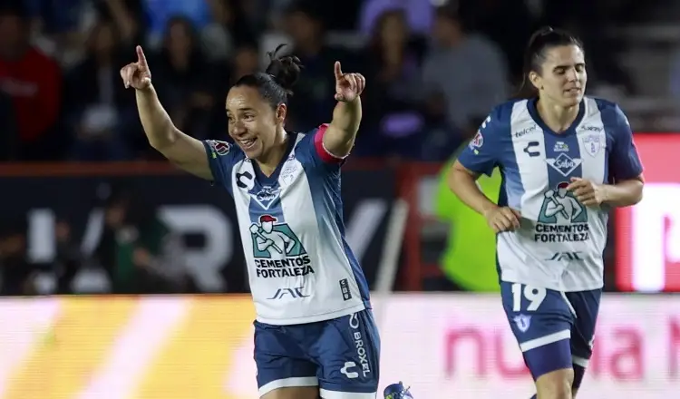 Charlyn Corral le da la ventaja a Pachuca sobre Cruz Azul en la liguilla de la Liga MX Femenil