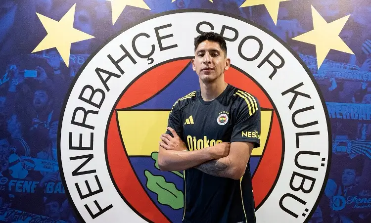 Edson Álvarez y Fenerbahce siguen sumando puntos en la Europa League 