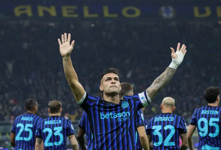 Inter de Milán vence a la Lazio y es líder de la Serie A