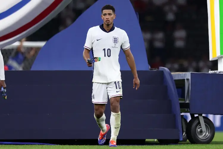 En Inglaterra celebran el regreso de Bellingham 