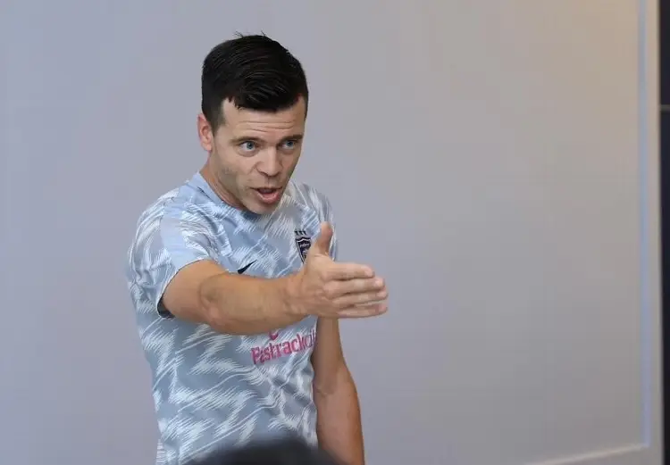 Solari se pasea en Pachuca, aún sin ser anunciado como DT (VIDEO)