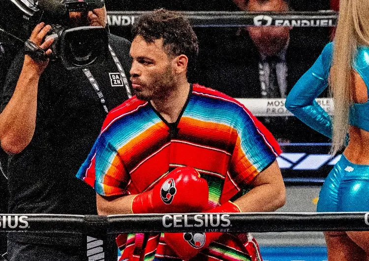 Oficial: Julio César Chávez Jr. volverá a pelear pese a problemas legales