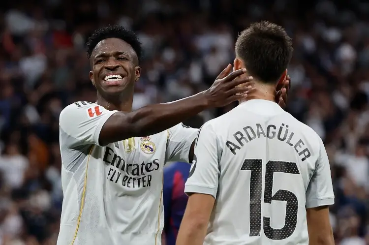 Vinicius avisa que se va del Real Madrid