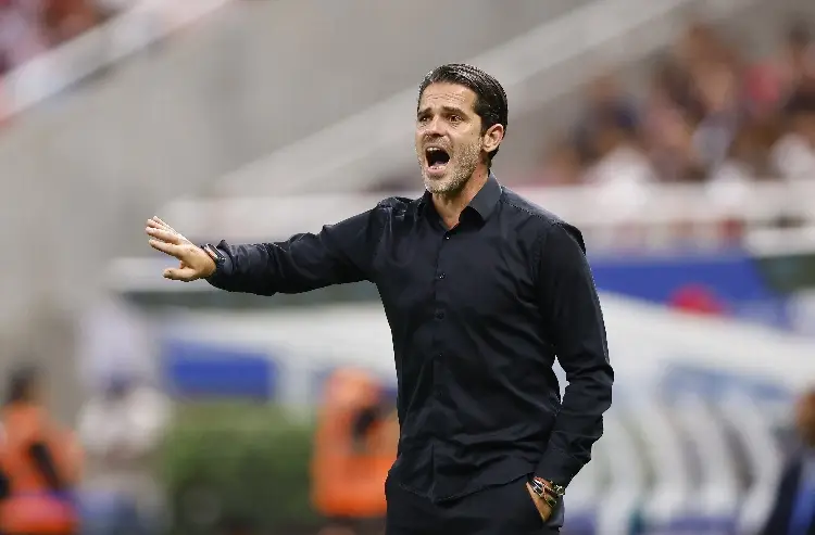 ¡Necaxa corre a Fernando Gago! 