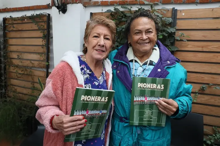 ‘Pioneras’, el cómic de las mujeres que revolucionaron la historia del fútbol en México