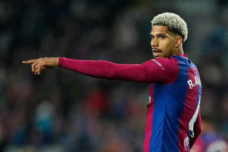 Barcelona pierde a Ronald Araújo por un 'tema personal'