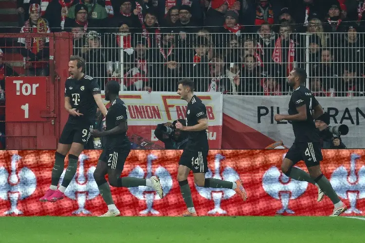 Bayern Múnich sufre pero clasifica a cuartos de final en la Copa de Alemania