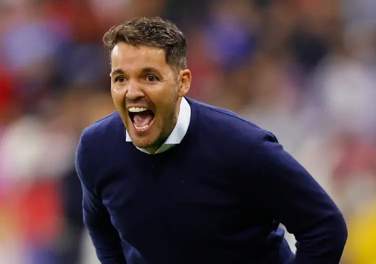 Larcamón ve a Cruz Azul obligado a ganarle a Tigres y llegar a la final