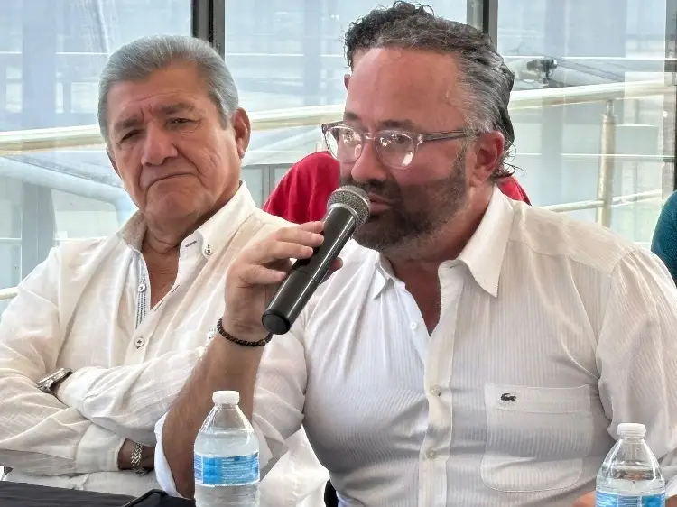 Realizarán emotivo homenaje al histórico 'Pirata' Fuente en el estadio