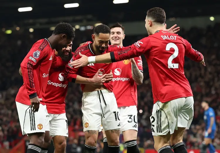 Manchester United y Bournemouth dan impresionante juego de 8 goles