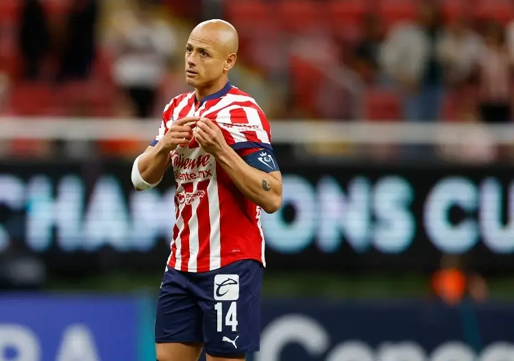 'Chicharito' en planes de retirarse para convertirse en comentarista de TV
