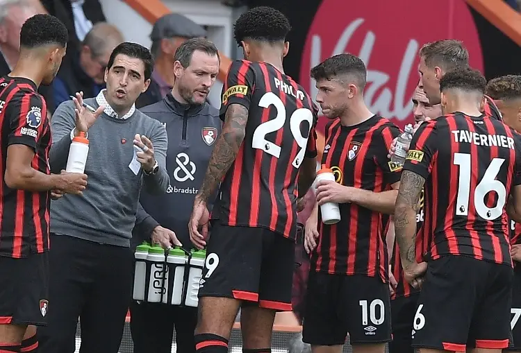 El Bournemouth de Julián Araujo no puede salir de su mala racha en la Premier League 