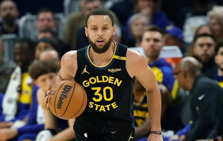 NBA: Los Golden State Warriors amargan la Navidad de los Mavericks 