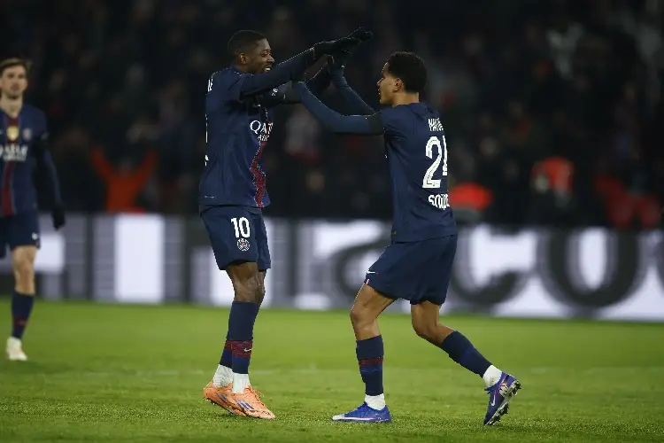 Con un Dembélé decisivo, PSG se queda con el derbi ante Paris FC