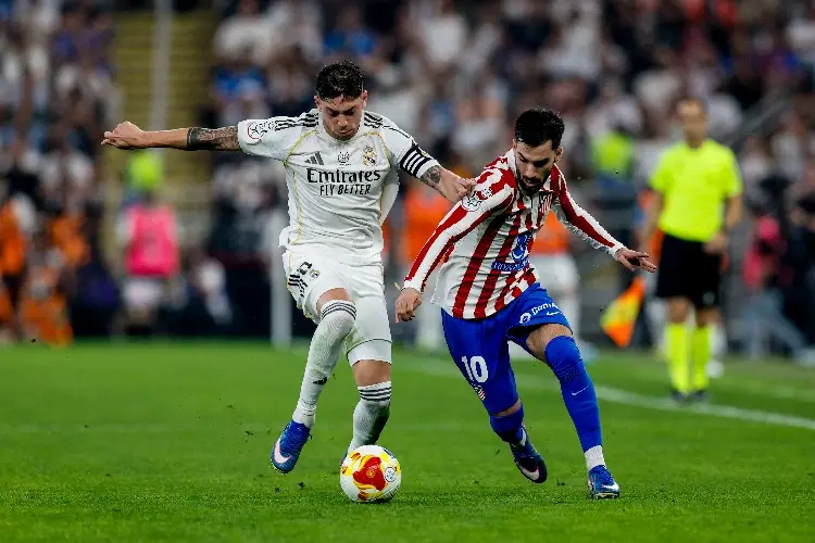 Real Madrid le pega al Atlético de Madrid y avanza a la final de la Supercopa