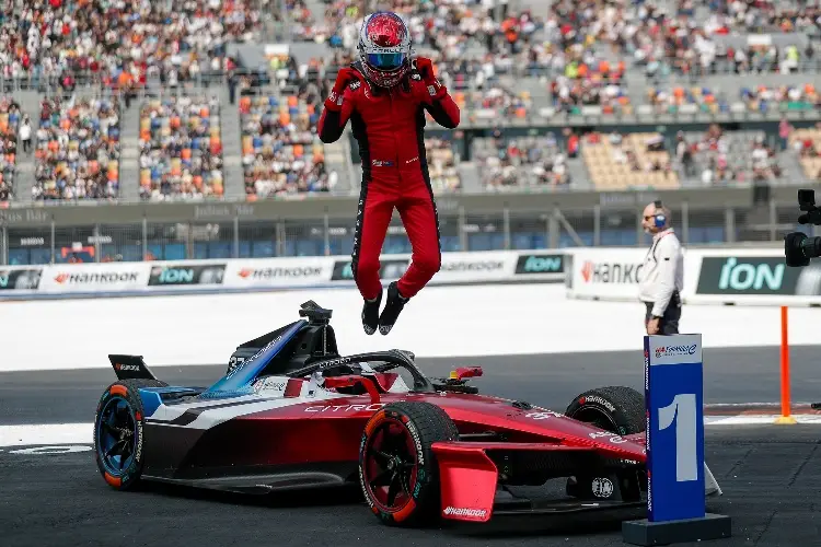 Nick Cassidy gana la carrera 150 de la Fórmula E en el e-Prix de Ciudad de México