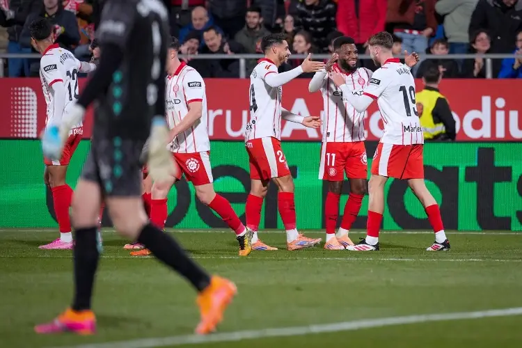 Girona vence al Osasuna y respira en la lucha por la permanencia 