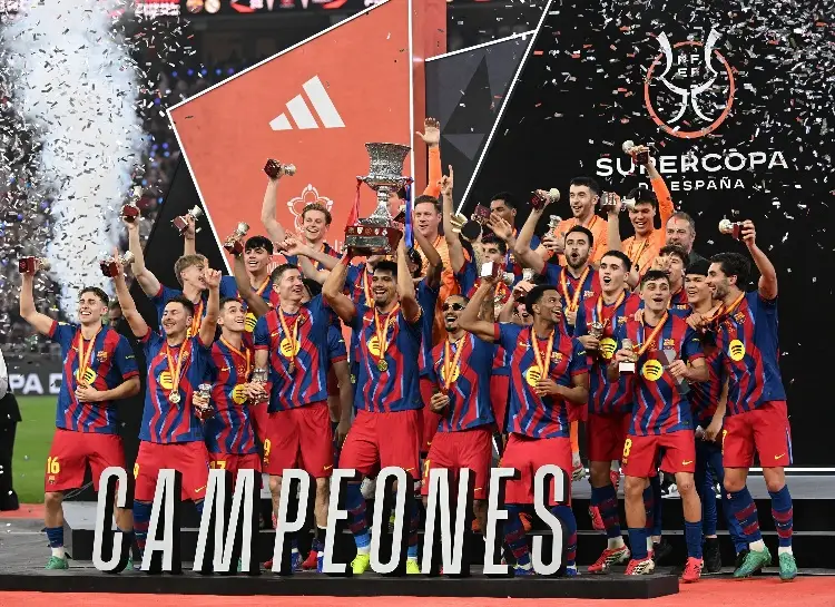 ¡Barcelona vence al Real Madrid y conquista la Supercopa de España!