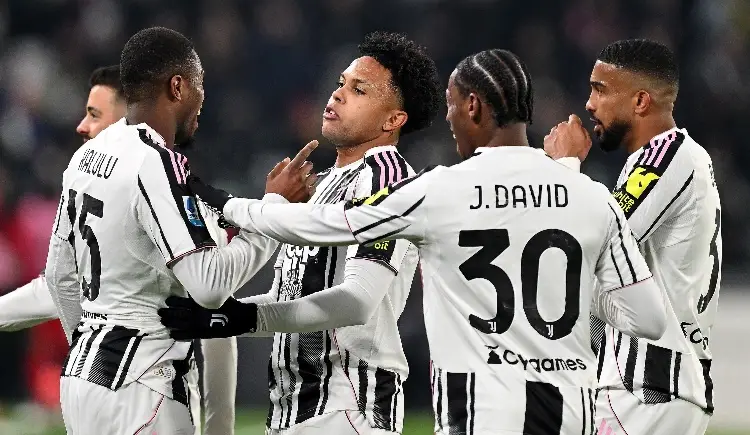 Juventus humilla al Cremonese y se mete a la pelea por el título 