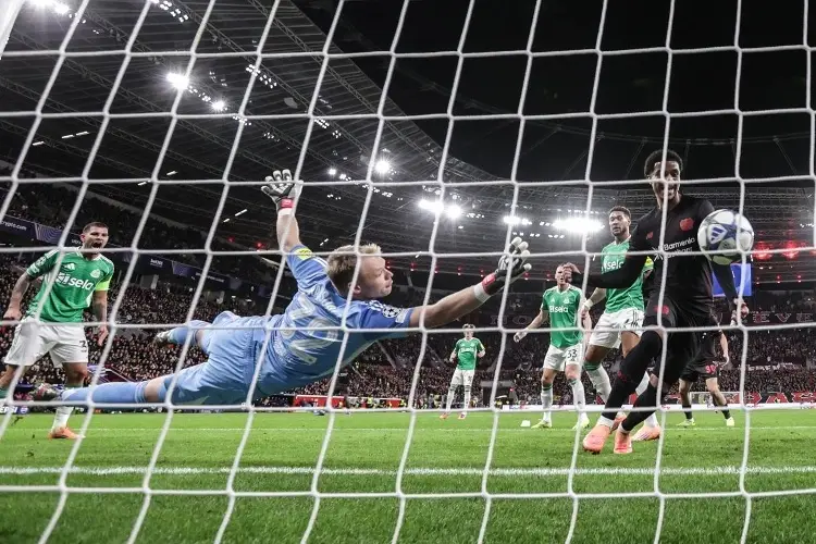 Partido del Bayer Leverkusen es suspendido por motivos de seguridad