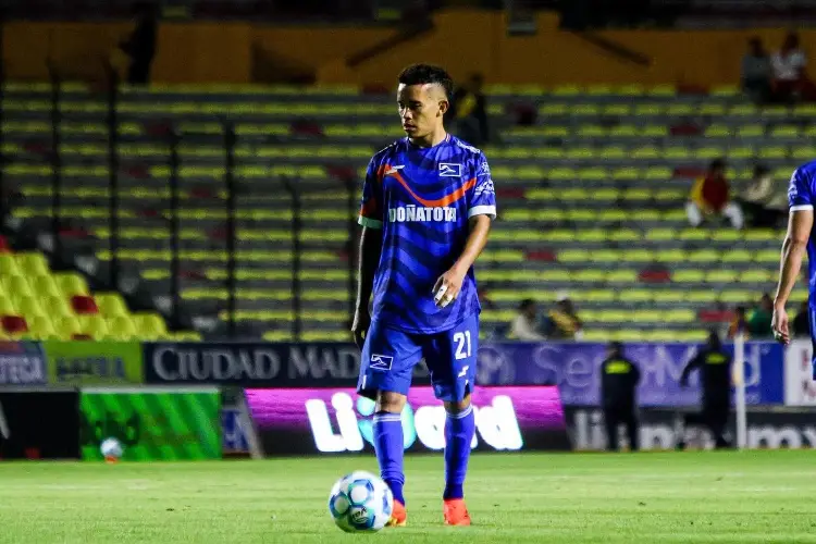 Veracruzano Ronaldo Prieto debuta con autogol en laLiga de Expansión