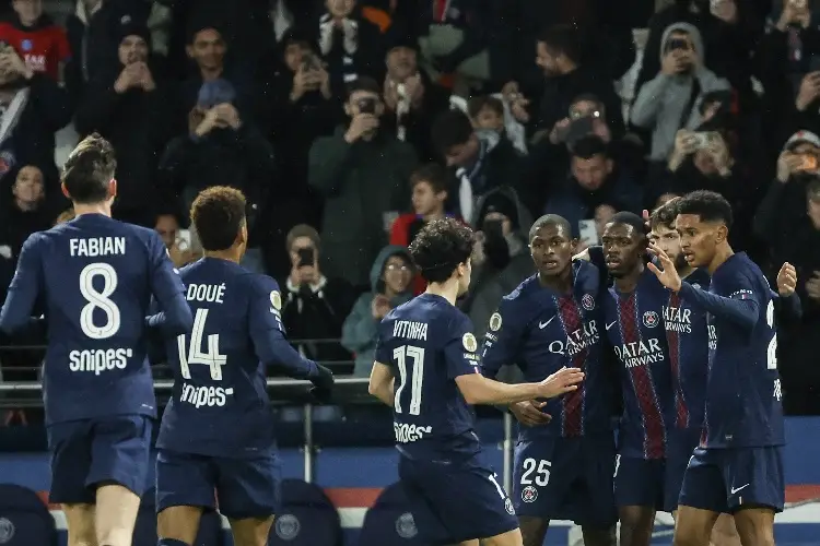 PSG consigue sufrida victoria sobre el Auxerre en la Ligue 1