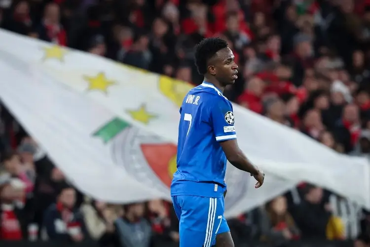 Son cobardes: Vinicius lanza mensaje tras presunto acto racista en su contra