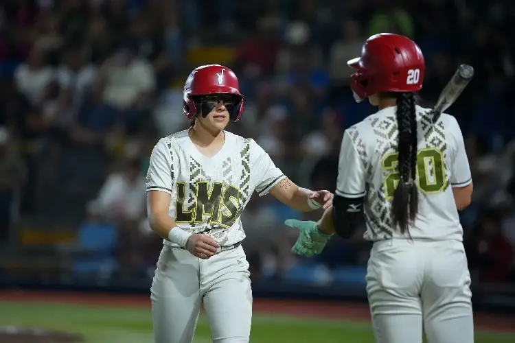 Jugadoras de El Águila de Veracruz hacen historia en el Juego de Estrellas de LMS