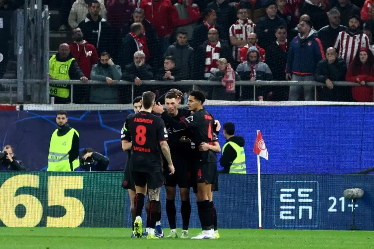 Bayer Leverkusen vence al Olympiacos y da paso firme en Champions League