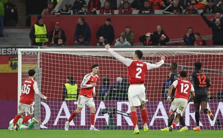 Arsenal rescata el empate ante el Bayer Leverkusen en la Champions League